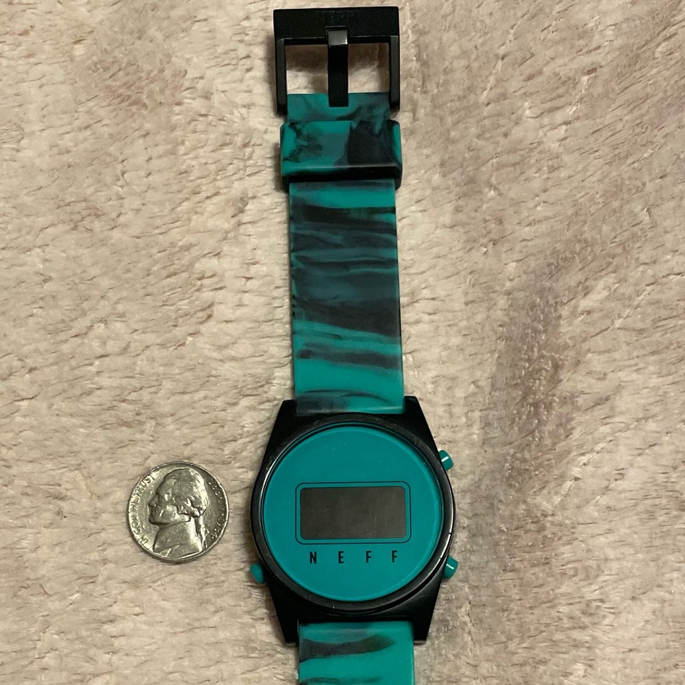 Neff Daily Digital Watch - Picture 9 of 13